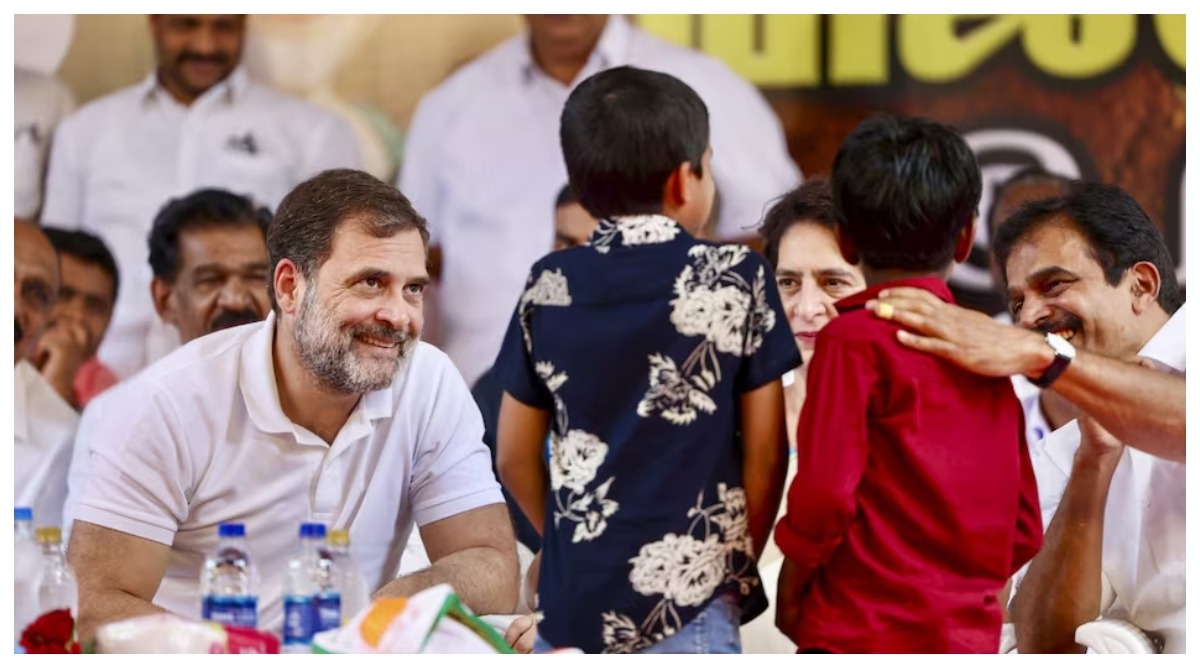 Photo of Wayanad : प्रियंका की जीत के बाद वायनाड पहुंचे राहुल गांधी, संयुक्त रैली को किया संबोधित