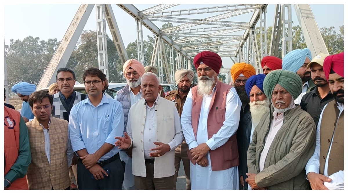 Photo of Punjab : डैमों और नहरों के पानी का सिंचाई के लिए 100 प्रतिशत उपयोग सुनिश्चित किया जाएगा : बरिंदर कुमार गोयल