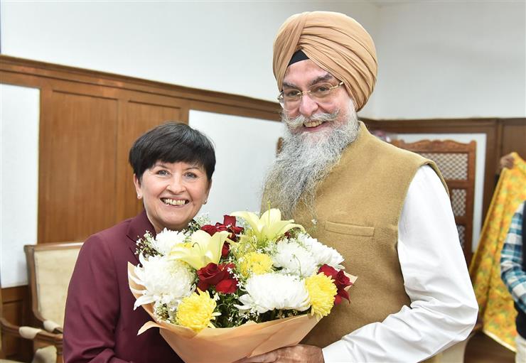 Photo of Punjab : चेक गणराज्य के राजदूत ने पंजाब विधानसभा अध्यक्ष से की मुलाकात