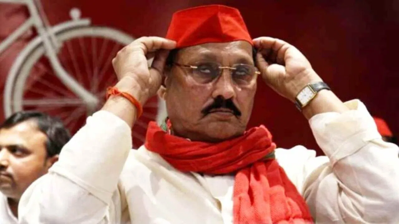 Photo of Azamgarh : जहरीली शराब मामले में सपा विधायक रमाकांत यादव पर गैंगस्टर की कार्रवाई, रंगेश यादव है गैंग लीडर