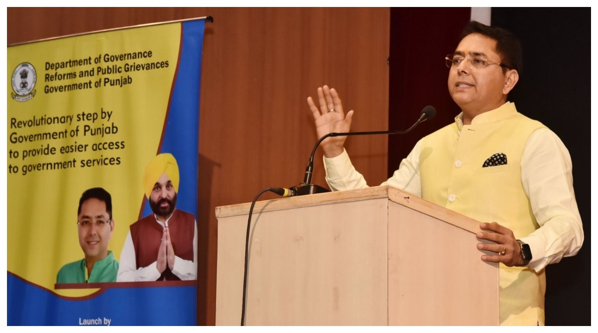 Photo of Punjab : जाति प्रमाण पत्र सहित उच्च मांग वाली सेवाओं के लिए आवेदन ऑनलाइन भेजे जाएंगे : अमन अरोड़ा