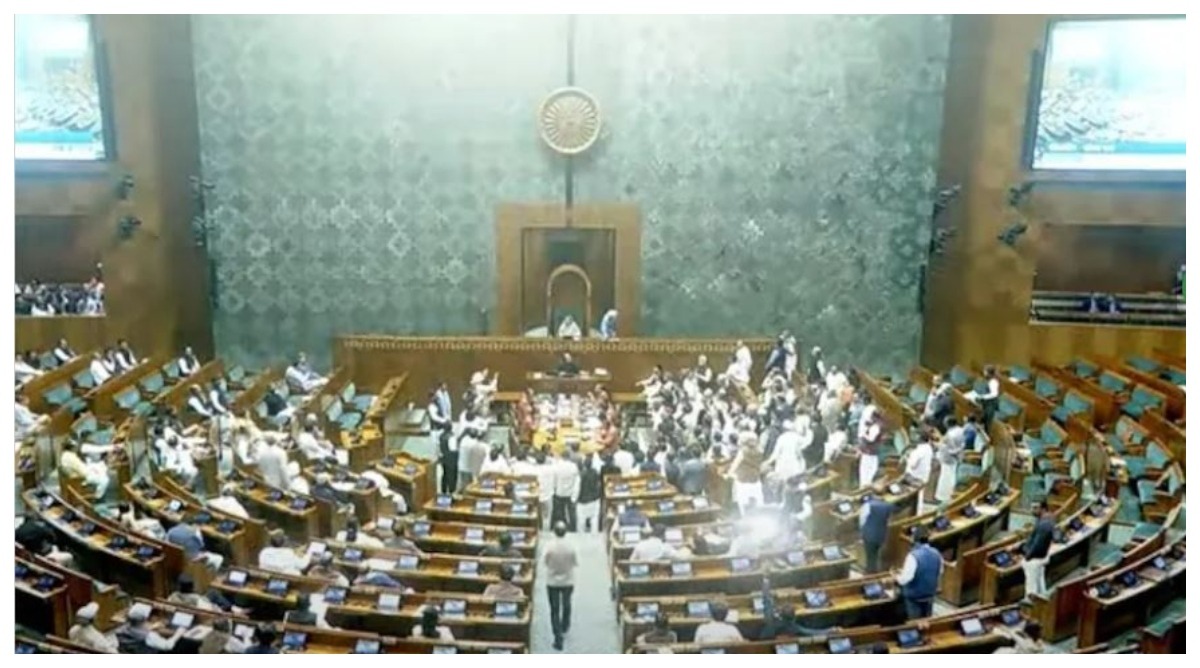 Photo of Parliament : संसद का सत्र स्थगित, कल शुरू होगी कार्यवाही