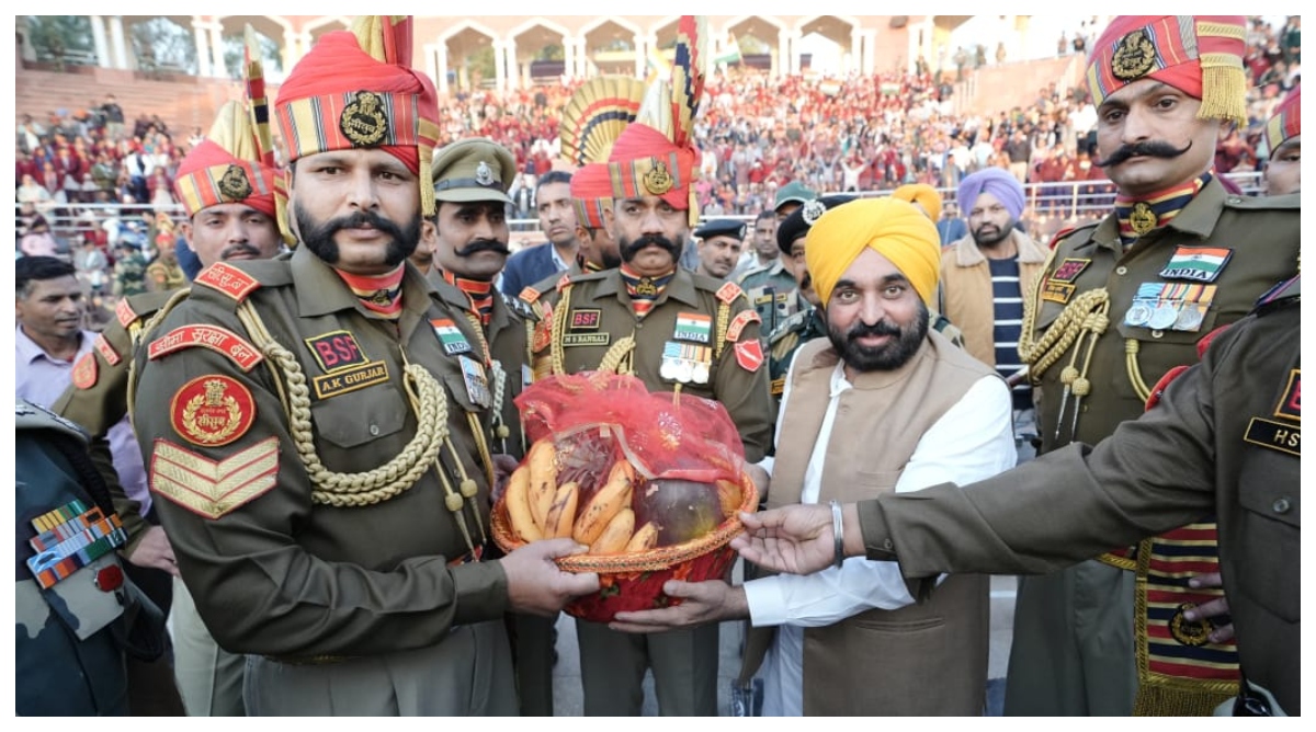 Photo of Punjab : सीएम भगवंत सिंह मान ने की हुसैनीवाला बॉर्डर को अत्याधुनिक पर्यटन स्थल के रूप में विकसित करने की घोषणा