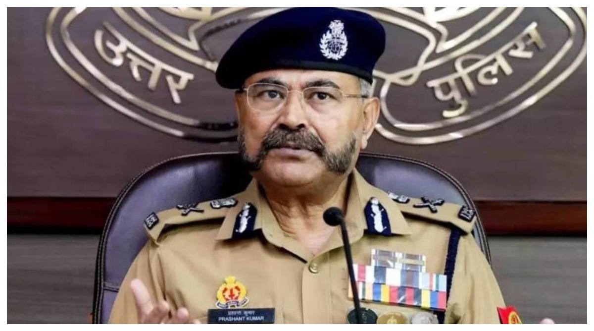 Photo of महाकुंभ 2025 की तैयारी, UP DGP प्रशांत कुमार बोले – ‘सात स्तरीय सुरक्षा व्यवस्था सुनिश्चित करेंगे’