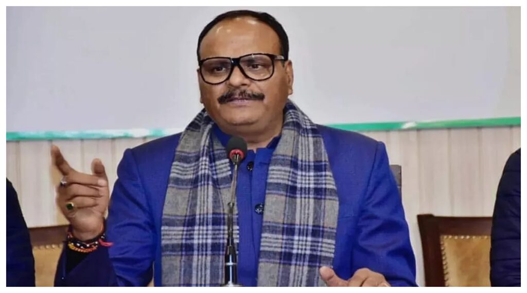 UP NEWS : बृजेश पाठक ने अखिलेश यादव पर किया हमला, कहा - 'हारते हैं, EVM खराब है और जीतते हैं तो...'