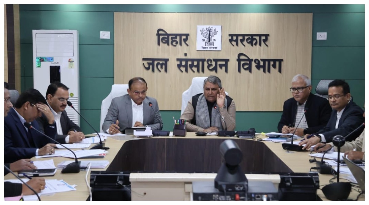 Photo of बाढ़ सुरक्षा और सिंचाई की योजनाओं में लेटलतीफी बर्दाश्त नहीं होगी : विजय कुमार चौधरी