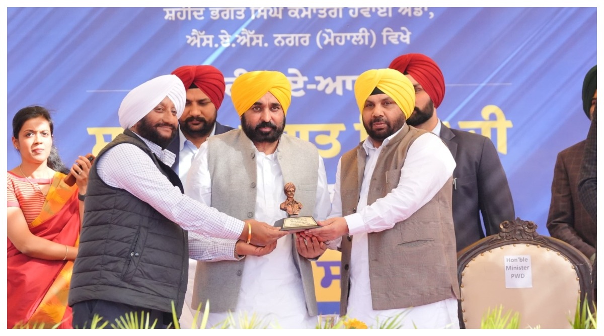 Photo of Punjab : CM भगवंत सिंह मान ने ‘निशान-ए-इंकलाब’ प्लाजा का किया लोकार्पण, बोले – ‘मुसाफिरों के लिए मार्गदर्शक’
