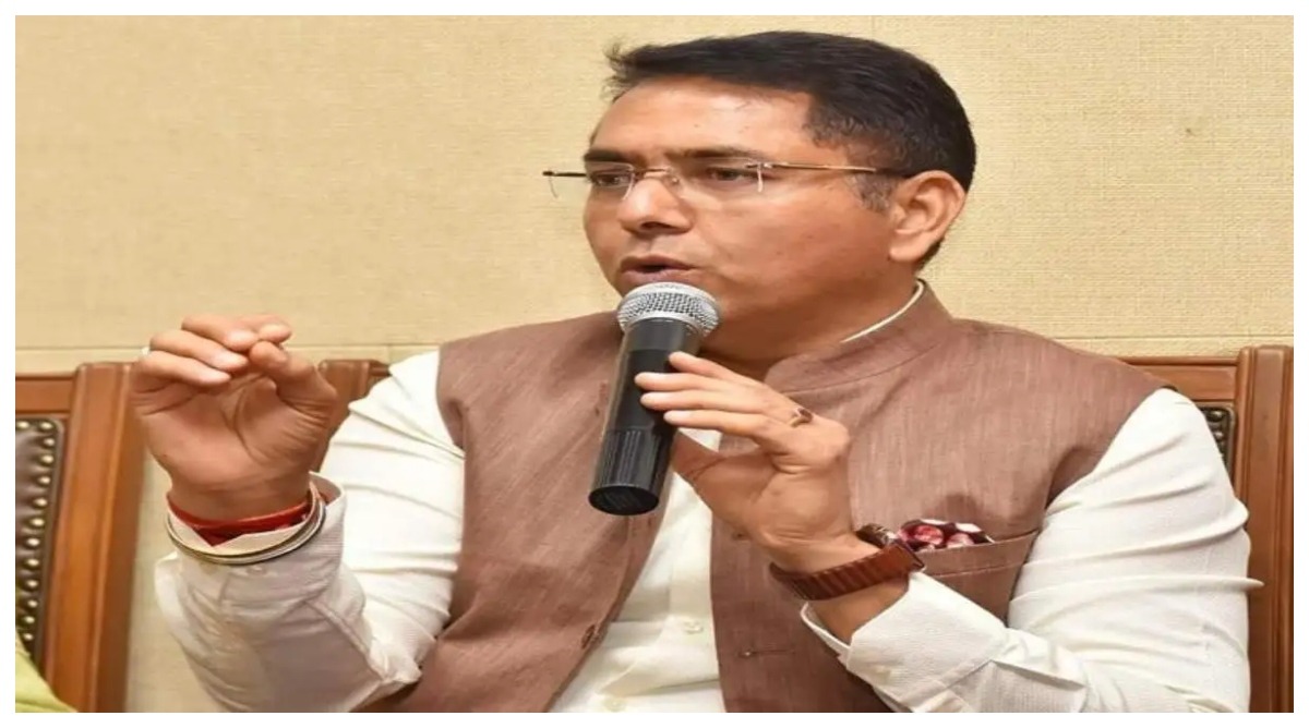 Photo of कार्यकाल के दौरान युवाओं को दी गईं 50 हजार सरकारी नौकरियां, अमन अरोड़ा ने बताया
