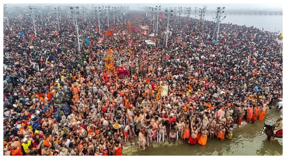 Photo of महाकुंभ में अब तक सात करोड़ से अधिक लोगों ने लगाई आस्था की डुबकी, संगम पर सुबह से ही श्रद्धालुओं की भीड़