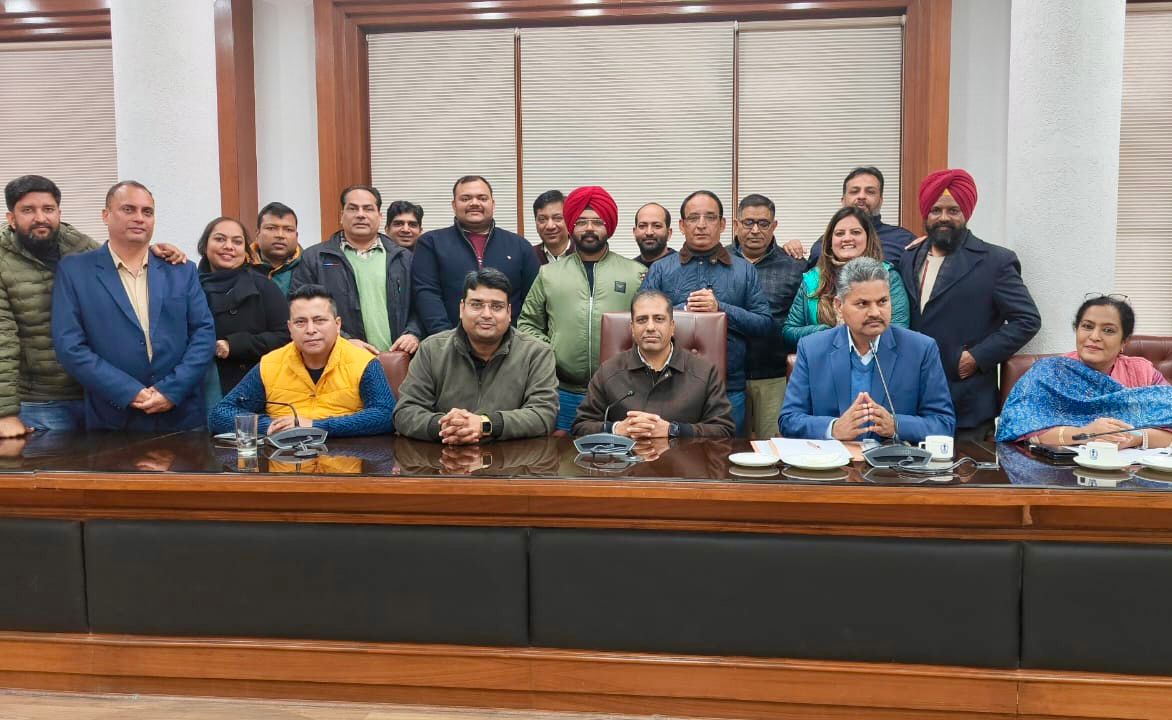 Photo of Punjab : अमित पांडे उपाध्यक्ष और दीपक शर्मा चुने गए सचिव