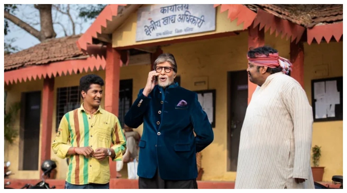 Photo of Amitabh Bachchan in Panchayat 4: क्या पंचायत की अगली वेब सीरीज़ में नज़र आएंगे अमिताभ बच्चन ?
