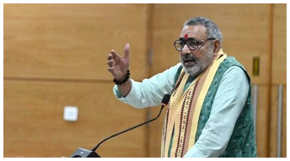 Photo of गिरिराज सिंह ने ममता बनर्जी पर साधा निशाना, कहा – ‘पश्चिम बंगाल बांग्लादेशी घुसपैठियों के लिए नर्सरी’