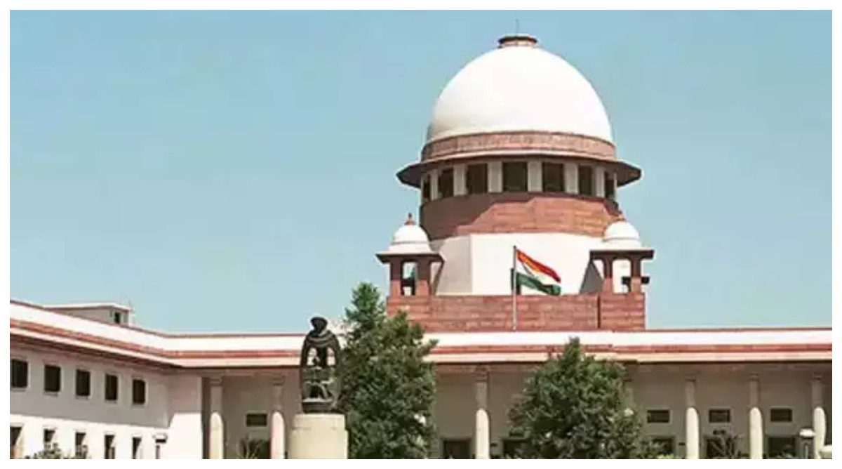 Photo of ऑनलाइन गेमिंग कंपनियों को सुप्रीम कोर्ट से राहत, 1 लाख करोड़ के जीएसटी नोटिस पर लगाई रोक