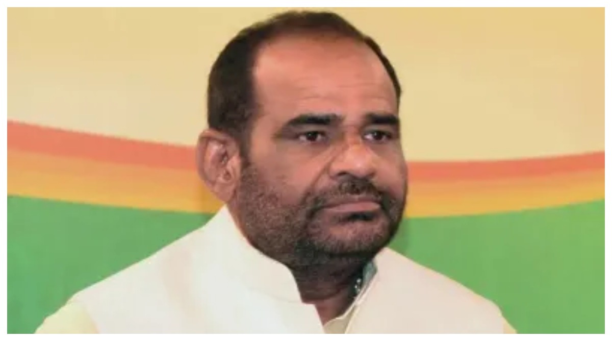 Photo of प्रियंका गांधी को लेकर रमेश बिधूड़ी ने दिया विवादित बयान तो कांग्रेस ने घेरा, अब दी सफाई