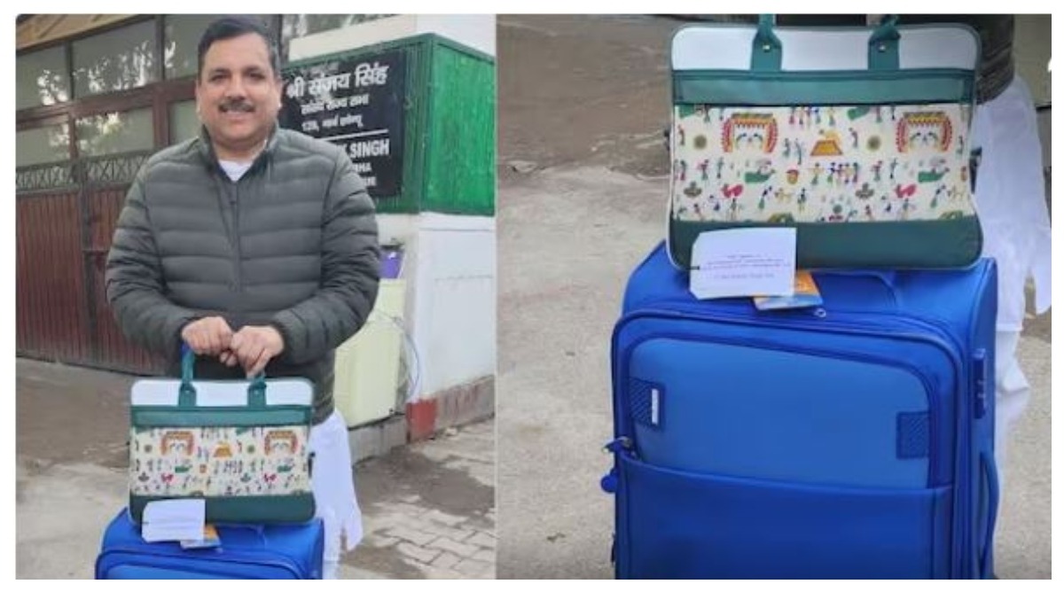 Photo of जेपीसी सदस्यों को सौंपी गई 18,000 पन्नों की रिपोर्ट,  पहली बैठक में क्या हुआ ?