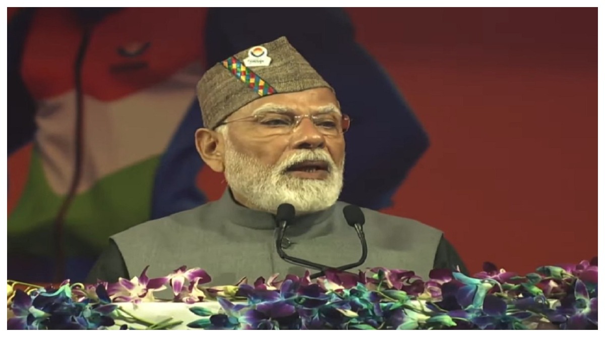 Photo of PM मोदी ने 38वें राष्ट्रीय खेलों का किया शुभारंभ, कहा- “नेशनल गेम्स एक प्रकार से ग्रीन गेम्स है”