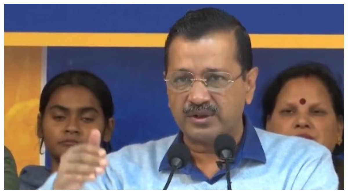 Photo of केजरीवाल ने जारी की 7 नई गारंटी, कहा- ये सरकारी अधिकारियों, सांसदों और मंत्रियों के सर्वेंट्स के लिए है