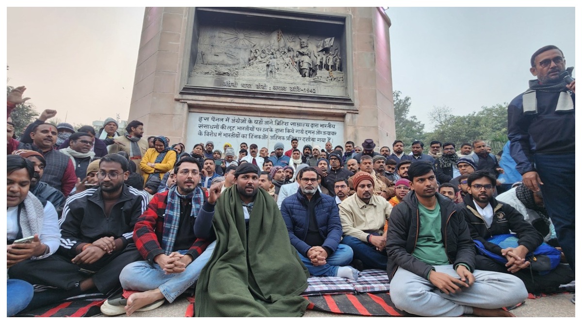 Photo of प्रशांत किशोर का आमरण अनशन जारी, सांसद पप्पू यादव के समर्थकों ने रोकी ट्रेनें