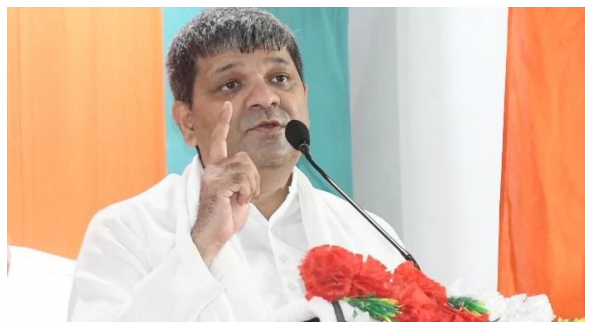 Photo of भ्रष्टाचार के आरोपों पर भड़के आशीष पटेल, अनुप्रिया बोलीं – डरेंगे नहीं उठाते रहेंगे सवाल