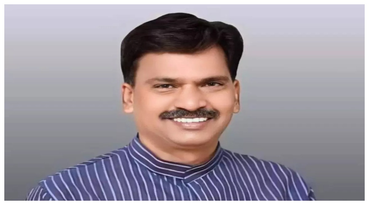 Photo of कांग्रेस सांसद के खिलाफ यौन शोषण का मुकदमा दर्ज, पीड़िता बोलीं- शादी का किया था वादा