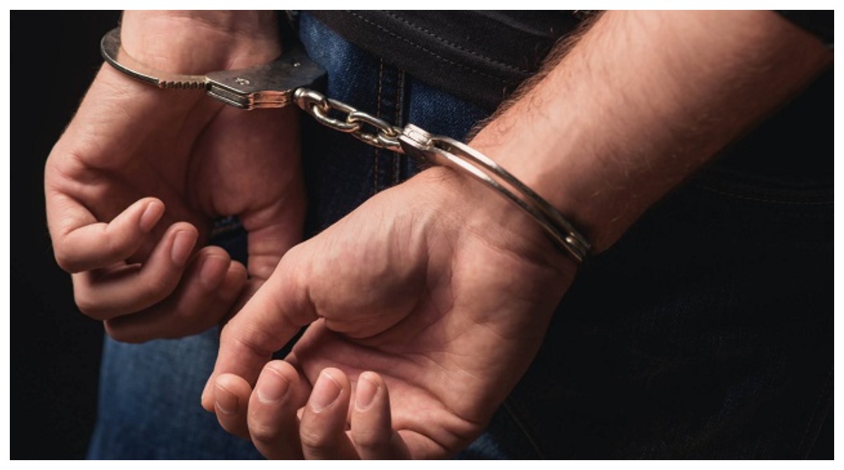 Photo of साइबर ठगों पर पुलिस का एक्शन, खेत में अड्डा बनाकर कर रहे थे ठगी, 6 गिरफ्तार