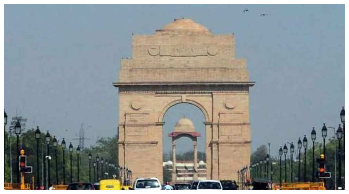 Photo of दिल्ली में हल्की बारिश के बाद तापमान में गिरावट, जानें कैसा रहेगा आज का मौसम