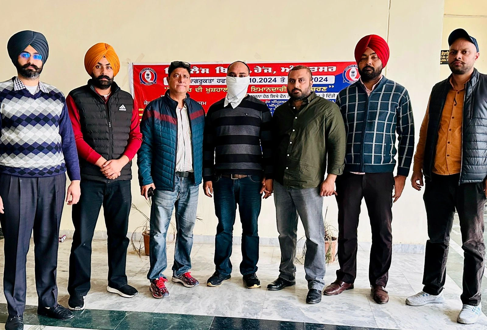 Photo of 30,000 रुपये की रिश्वत लेते हुए सिविल अस्पताल का वार्ड अटेंडेंट विजिलेंस ब्यूरो द्वारा काबू