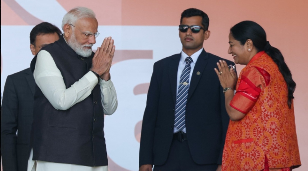 Photo of PM मोदी ने दिल्ली की मुख्यमंत्री रेखा गुप्ता को दी बधाई, कहा – ‘दिल्ली के विकास के लिए…’
