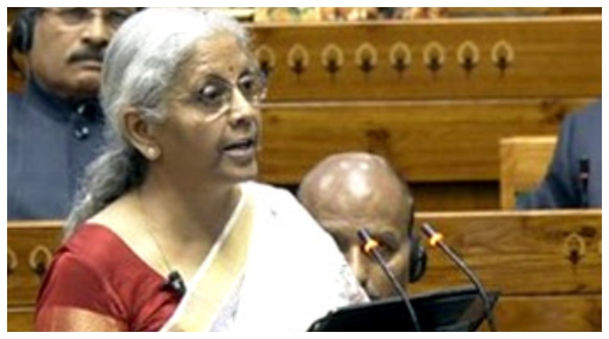 Photo of वित्त मंत्री निर्मला सीतारमण ने बजट में महिलाओं के लिए किए बड़े ऐलान