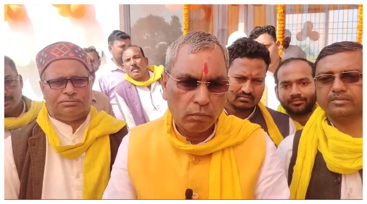 Photo of दिल्ली चुनाव में बीजेपी की जीत पर ओमप्रकाश राजभर ने कहा- प्रधानमंत्री की कल्याणकारी नीतियों पर जनता का विश्वास है