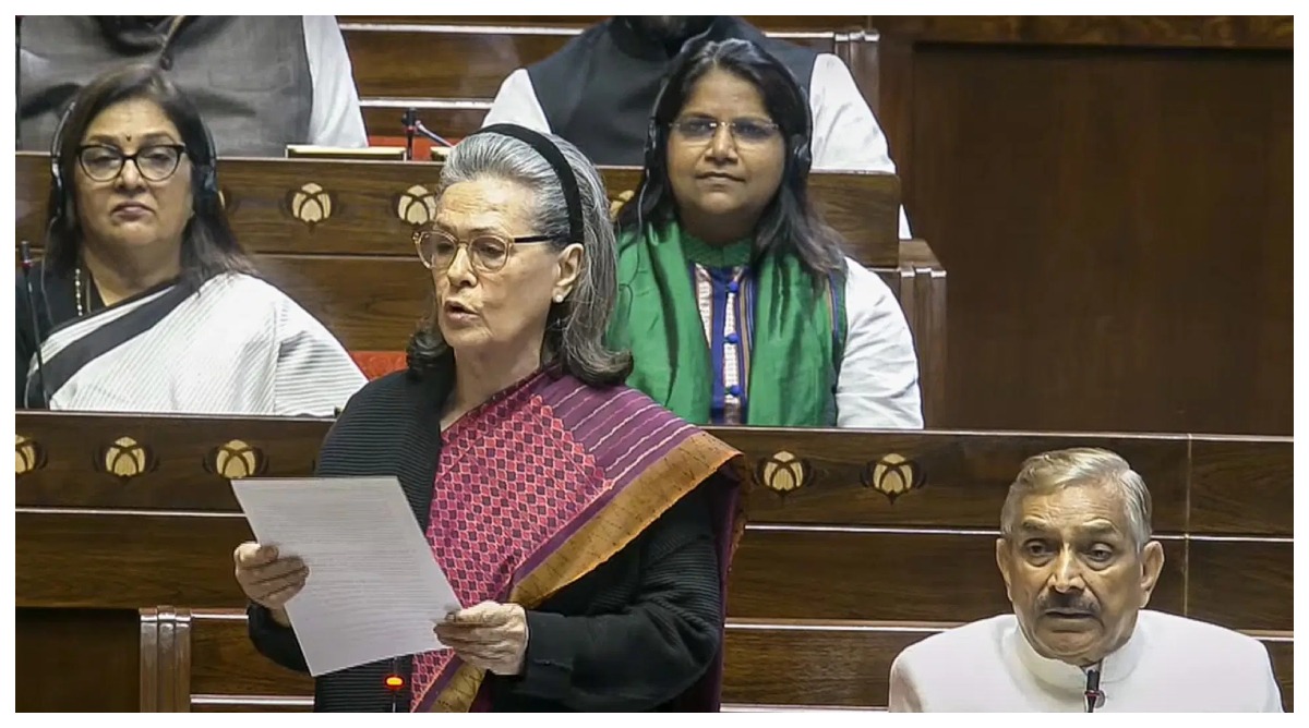 Photo of सोनिया गांधी ने की जनगणना कराए जाने की मांग, कहा-सभी पात्र व्यक्तियों को मिले इसका लाभ