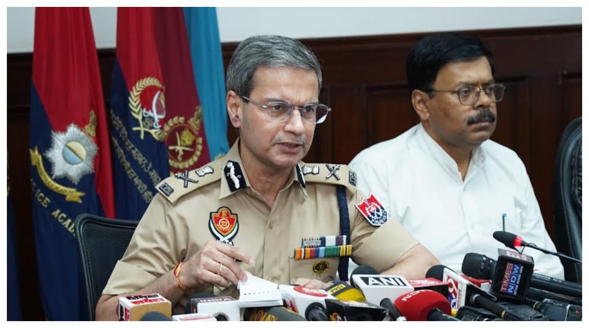 Photo of पंजाब पुलिस नार्को-आतंकवाद हवाला नेटवर्क का किया भंडाफोड़, 11 गिरफ्तार, 5 करोड़ रुपये बरामद