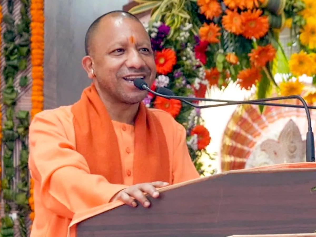 Photo of सीएम योगी आदित्यनाथ ने प्रदेशवासियों को होली की दी शुभकामनाएं