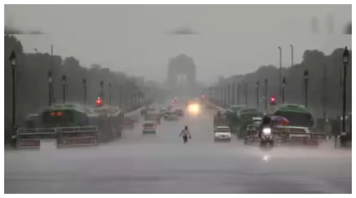 Photo of होली पर मौसम में बड़ा बदलाव, दिल्ली में बारिश की संभावना, तापमान में गिरावट का अनुमान