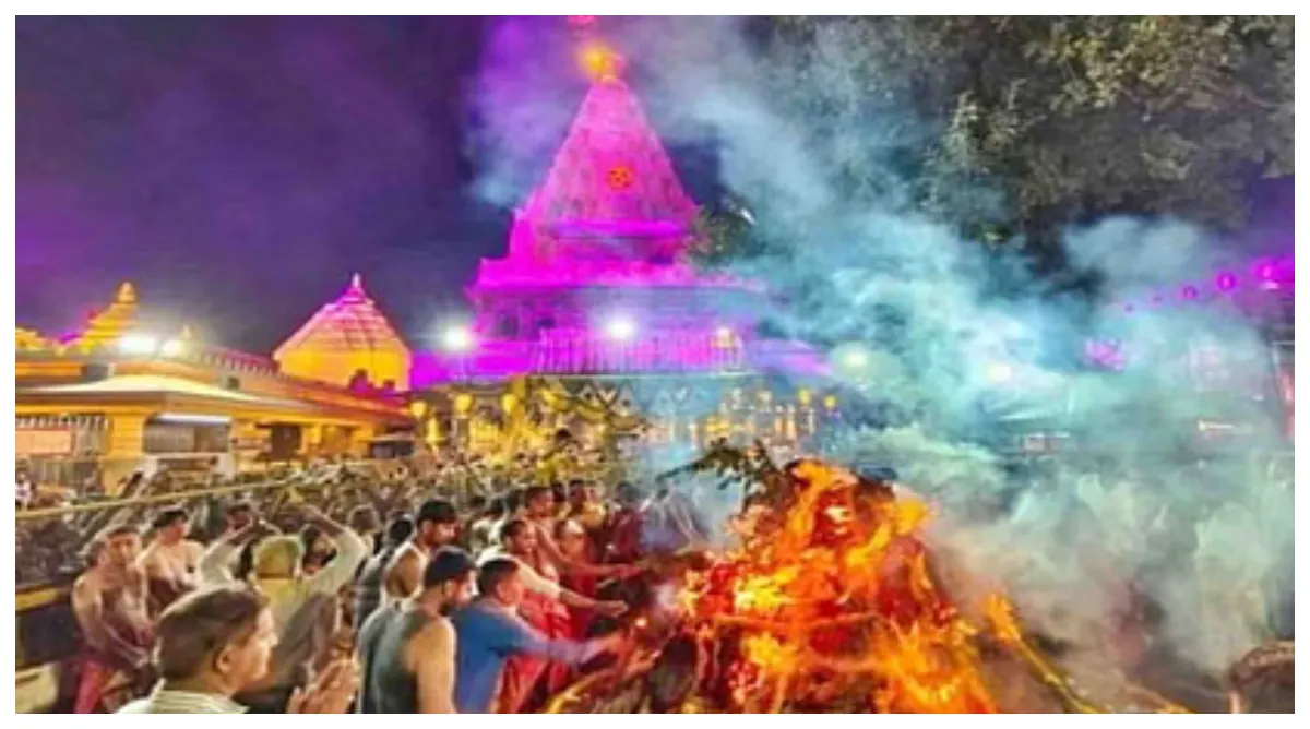 Photo of महाकाल नगरी उज्जैन में होली का भव्य उत्सव, दिखा रंग, आस्था और भांग का अनूठा संगम
