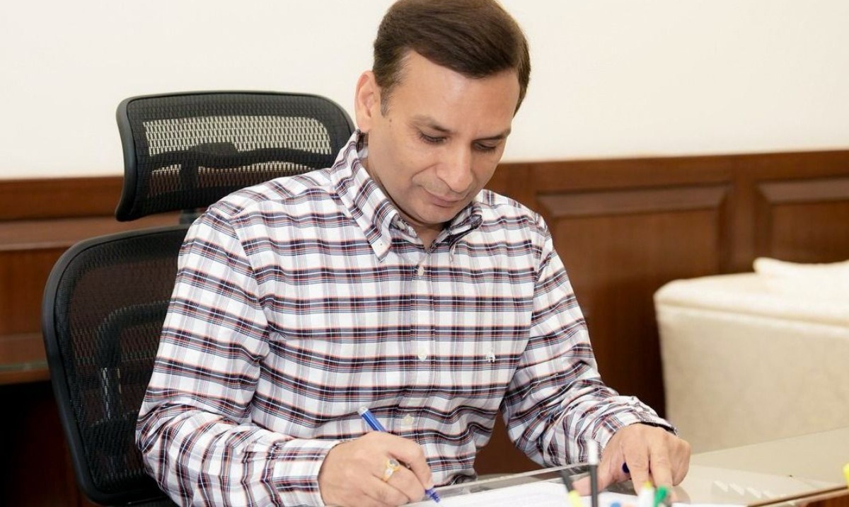 Photo of डॉ. रवि भगत ने मुख्यमंत्री के प्रमुख सचिव का कार्यभार संभाला