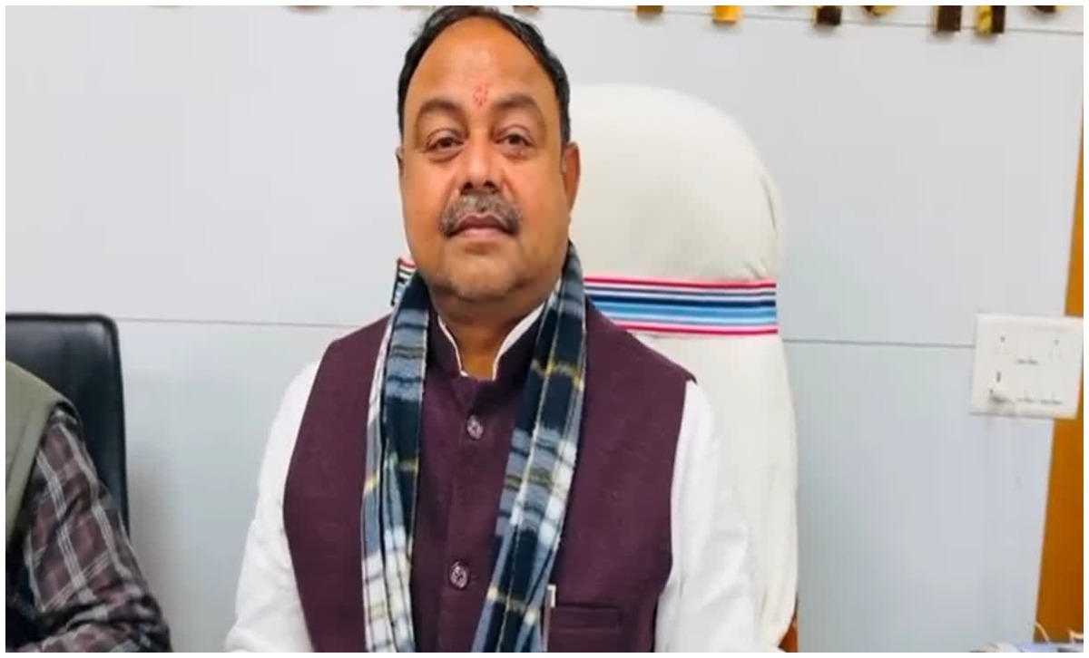 Photo of बिहार के श्रम संसाधन मंत्री संतोष कुमार सिंह ने किया ‘श्रम सार-संग्रह’ पुस्तक का विमोचन
