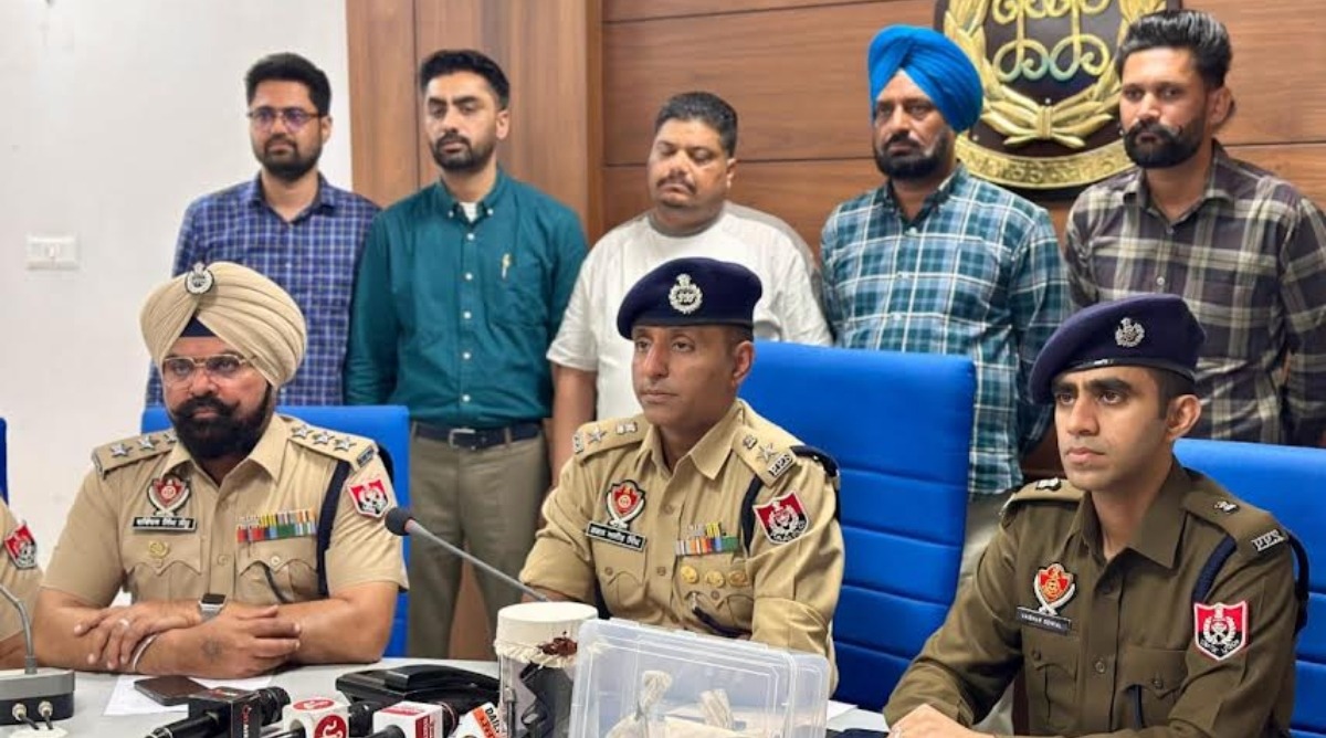 Photo of मुख्यमंत्री भगवंत सिंह मान के निर्देशानुसार पंजाब पुलिस नागरिकों की सुरक्षा और शांति सुनिश्चित करने के लिए प्रतिबद्ध