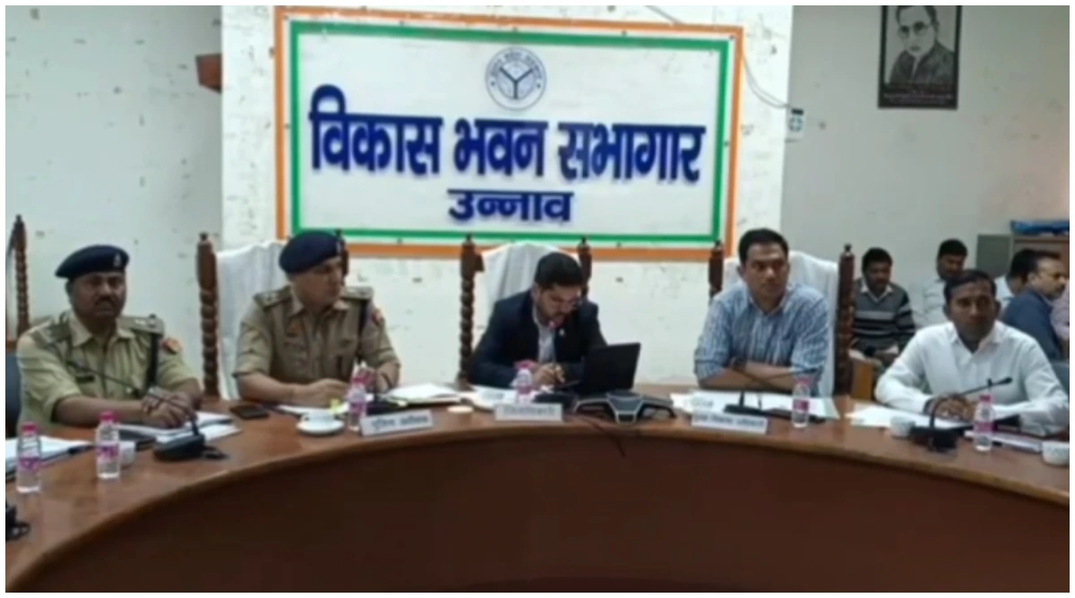 Photo of उन्नाव में होली पर्व को लेकर बैठक, DM बोले- भड़काऊ गाने बजाने पर होगी सख्त कार्रवाई