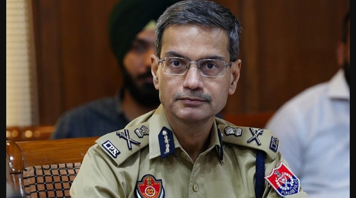 Photo of ‘युद्ध नशों विरुद्ध’ के 51वें दिन पंजाब पुलिस ने 79 नशा तस्करों को किया गिरफ्तार, 4.40 लाख रुपये की ड्रग मनी बरामद