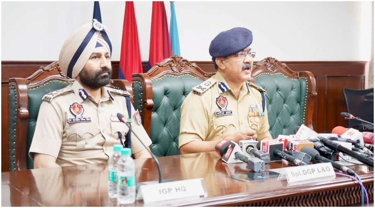 Photo of बीजेपी नेता के घर पर ग्रेनेड हमला, पंजाब पुलिस ने 12 घंटे के भीतर सुलझाया मामला, 2 आरोपी गिरफ्तार