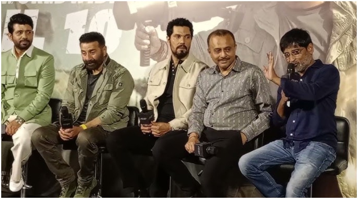 Photo of फिल्म ‘जाट’ का प्रमोशन करने दिल्ली पहुंचे सनी देओल, रणदीप हुड्डा और विनीत कुमार सिंह