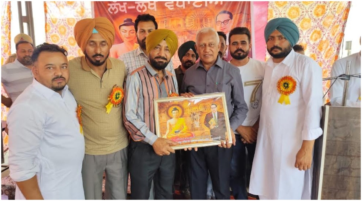 Photo of पंजाब के कैबिनेट मंत्री बरिंदर कुमार गोयल ने भाषण और लेखन प्रतियोगिताओं में विजयी विद्यार्थियों को किया सम्मानित