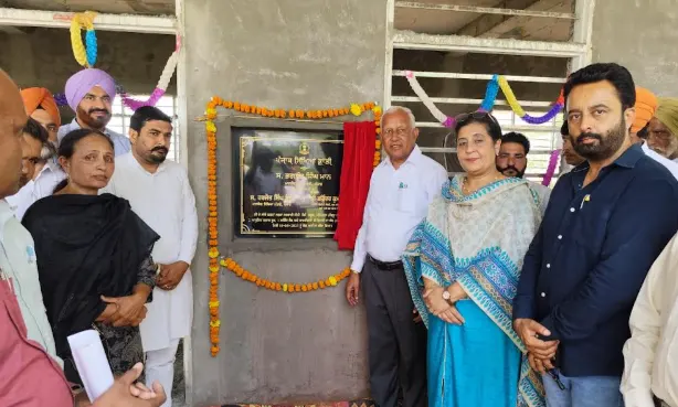 Photo of कैबिनेट मंत्री बरिंदर कुमार गोयल द्वारा लहरा हलके के 9 सरकारी स्कूलों में 1.41 करोड़ रुपये के विकास कार्य जनता को समर्पित