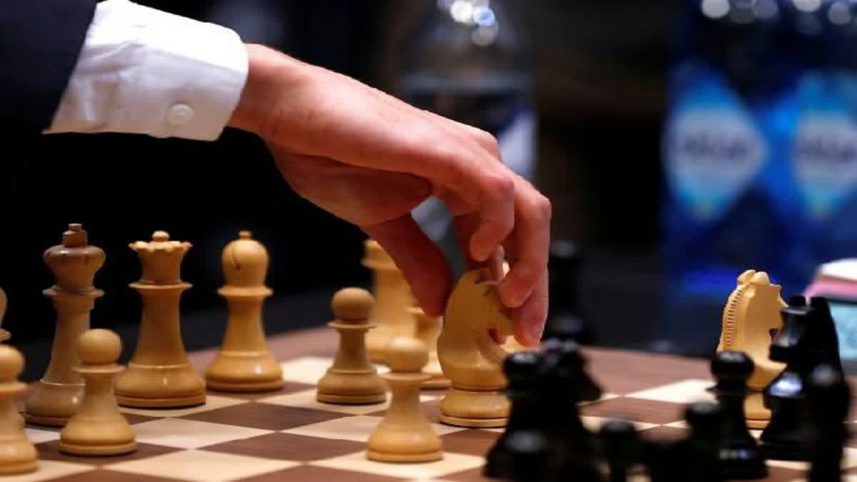 Photo of अफगानिस्तान में बैन हुआ चेस का खेल, तालिबान ने शरिया कानून का दिया हवाला