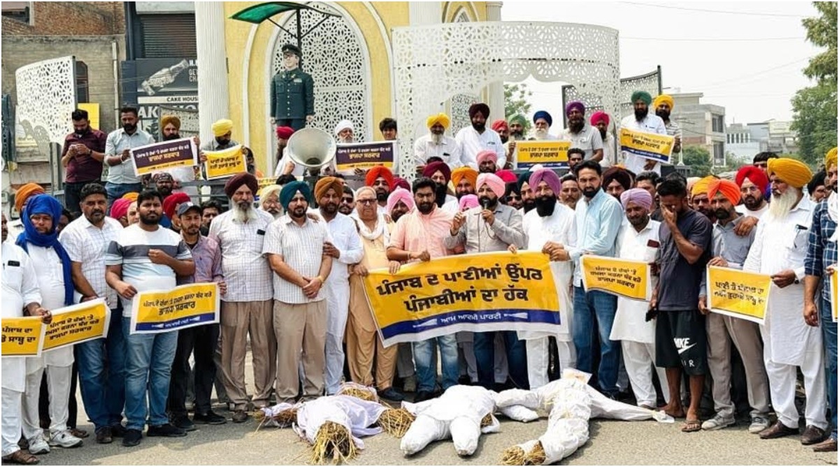 Photo of आप नेताओं ने हरियाणा को अतिरिक्त पानी देने के खिलाफ जमकर किया राज्यव्यापी विरोध प्रदर्शन