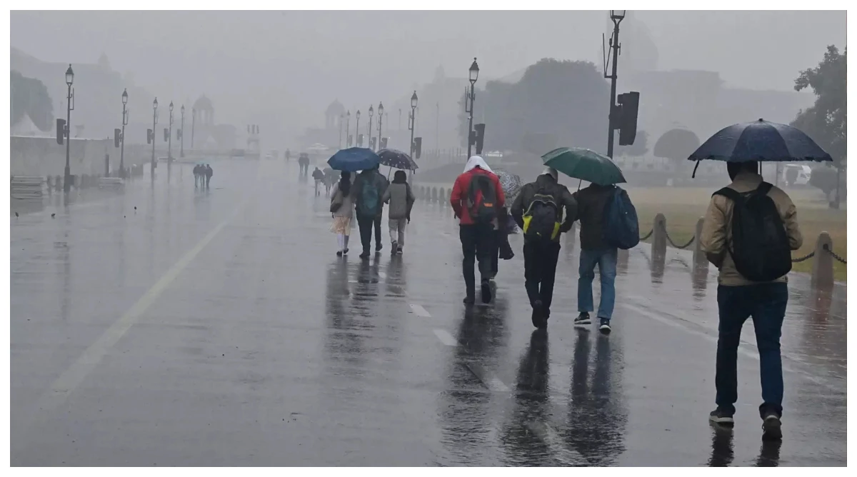 Photo of दिल्ली-NCR में तेज आंधी और भारी बारिश, मौसम विभाग ने जारी किया रेड अलर्ट