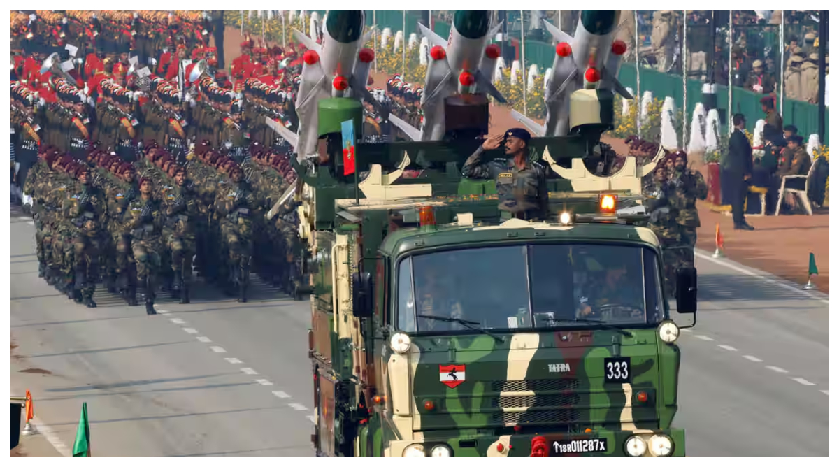 Photo of रक्षा बजट बढ़ाने पर विचार, मोदी सरकार ने किया आधुनिक तकनीक और हथियारों पर फोकस