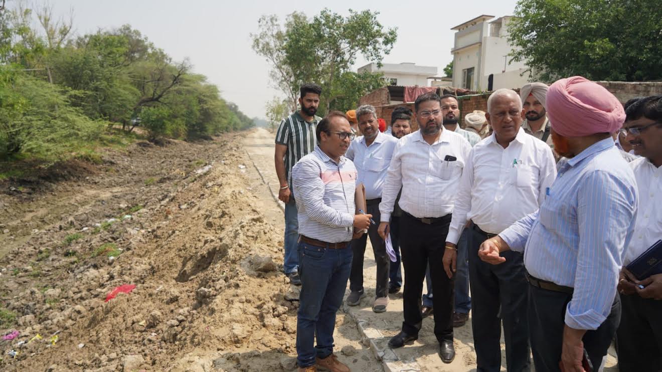 Photo of राजस्थान को सेना के लिए पानी देने का फैसला राष्ट्रीय हित में : कैबिनेट मंत्री बरिंदर कुमार गोयल