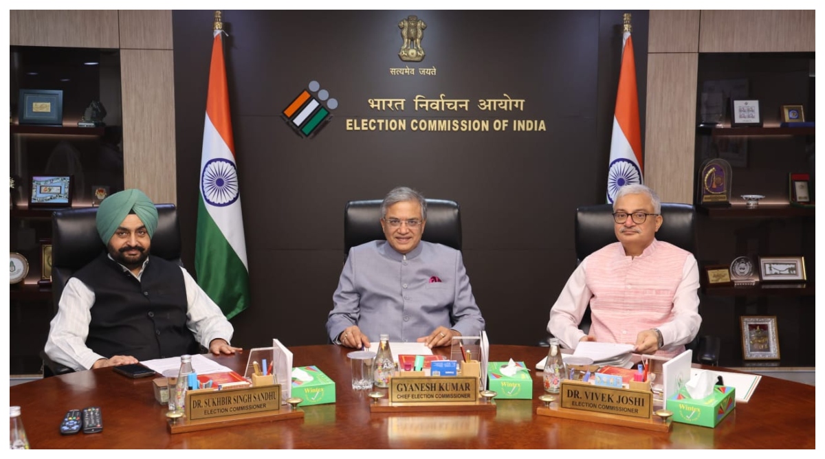 Photo of चुनाव आयोग ने सीपीआई (एम) के प्रतिनिधिमंडल के साथ विचार-विमर्श किया: सिबिन सी